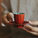  Đĩa Trà Hoa Cúc Đỏ Tử Cấm Thành 