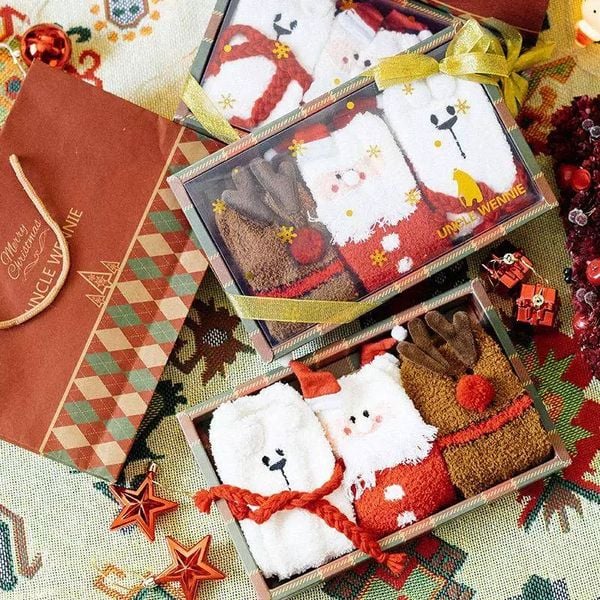  Set Tất Nhung San Hô Uncle Wennie (kèm hộp và túi xách) 