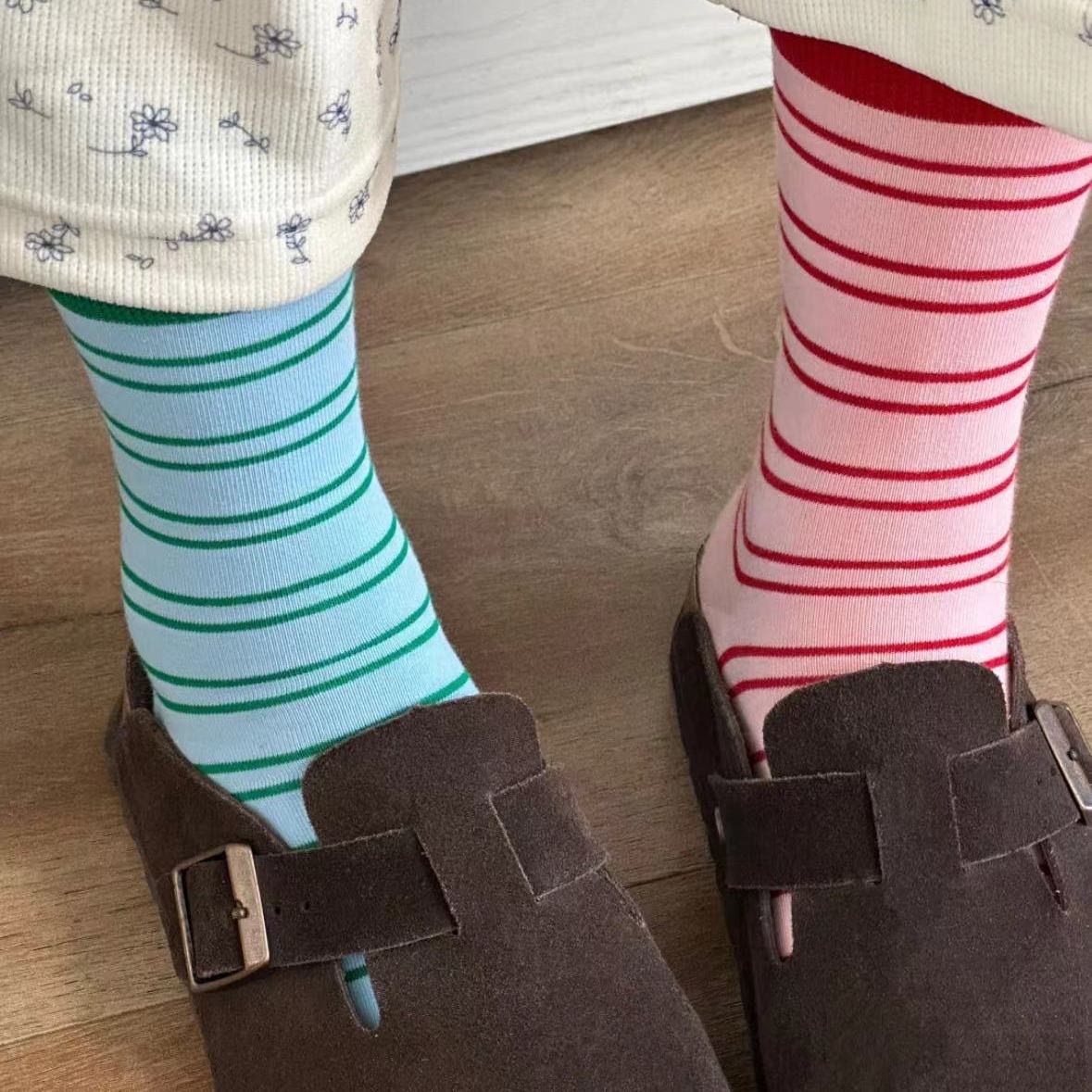  Tất Sọc Màu Tương Phản 