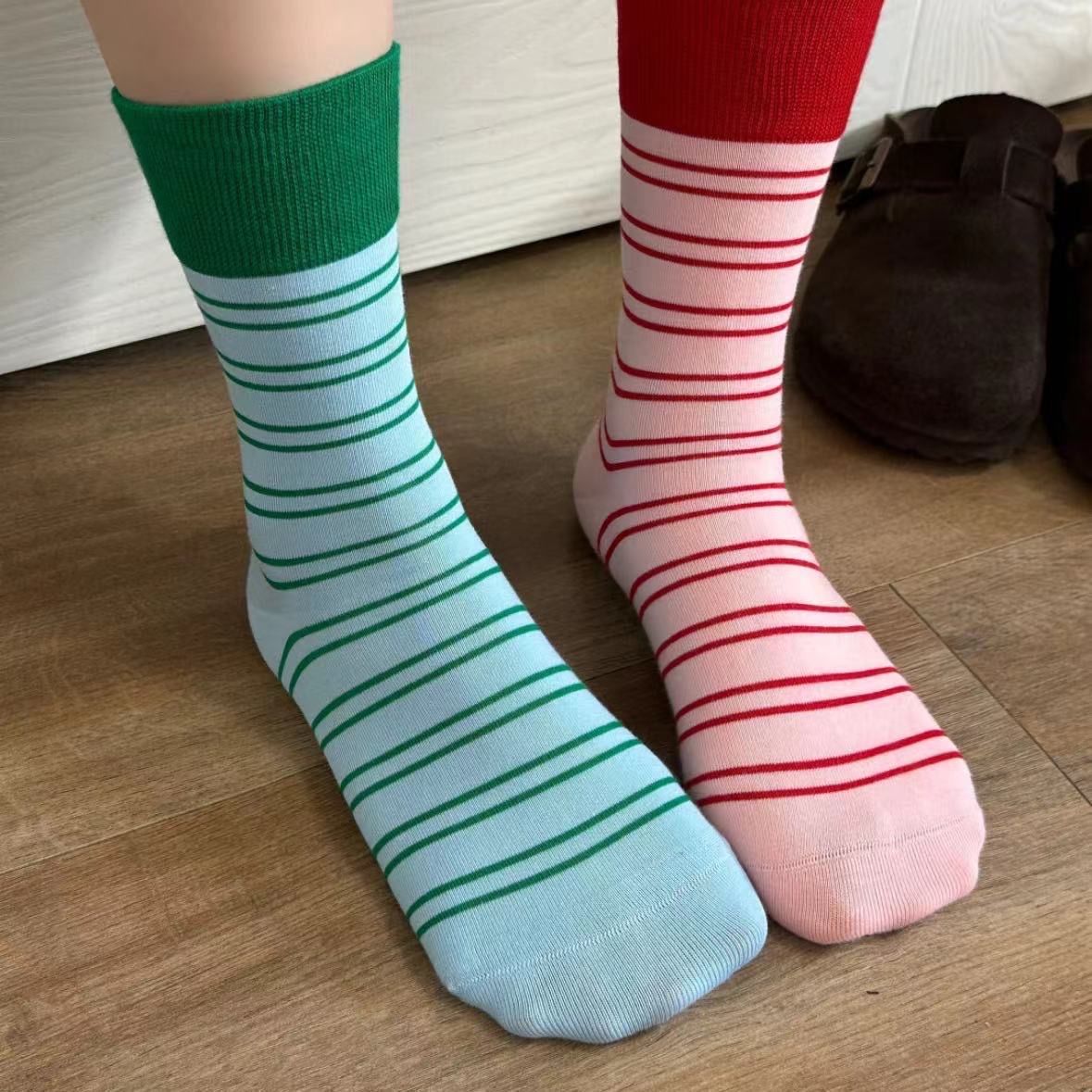  Tất Sọc Màu Tương Phản 