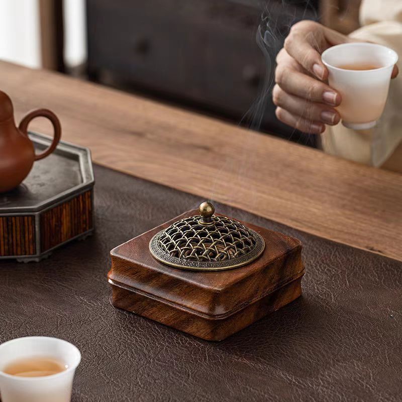  Lư Hương Gỗ Óc Chó 