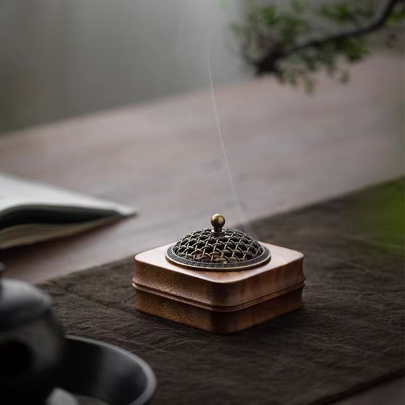  Lư Hương Gỗ Óc Chó 