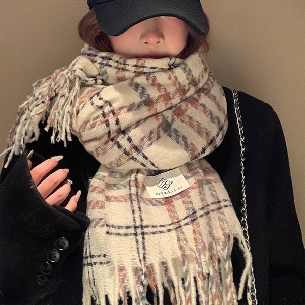  Khăn Choàng Cổ Tua Rua Kẻ Sọc 