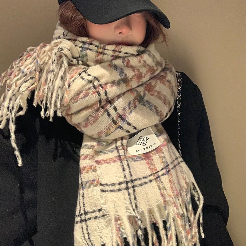  Khăn Choàng Cổ Tua Rua Kẻ Sọc 