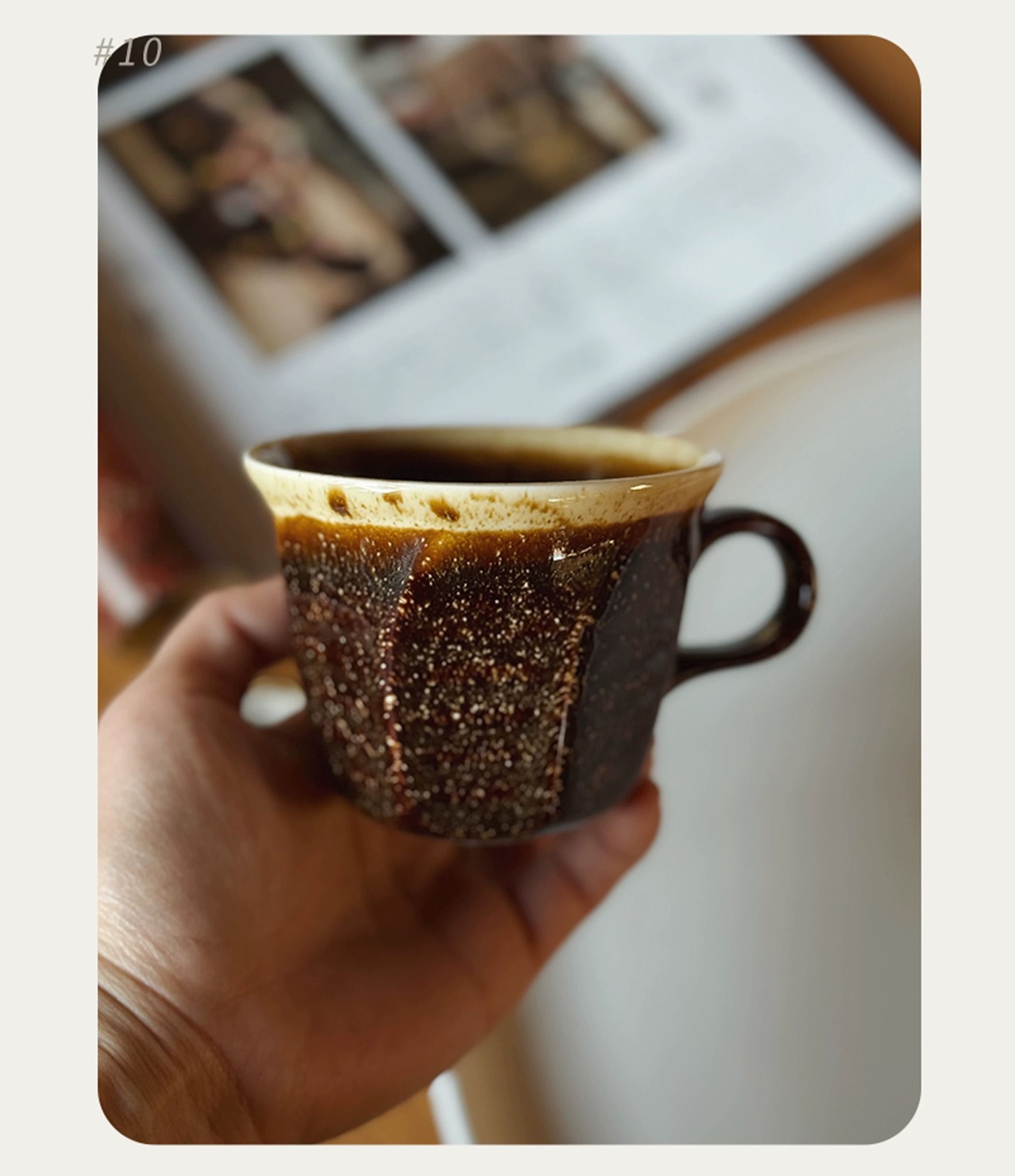  Ly Cafe Vẽ Tay Màu Nâu Cổ 