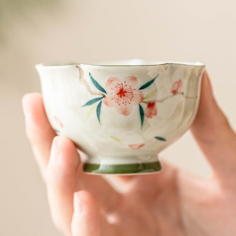  Tách Trà Hoa Đào Vẽ Tay 