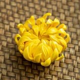  Đốt Trầm Hoa Cúc Đại Đoá 