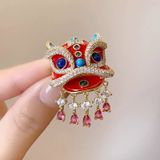  Cài Áo Sư Tử Đỏ Và Xanh 