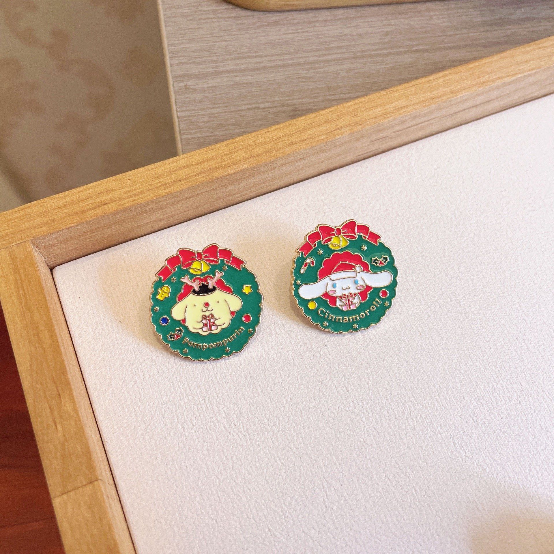  Pin Cài Áo Hoạt Hình Christmas 