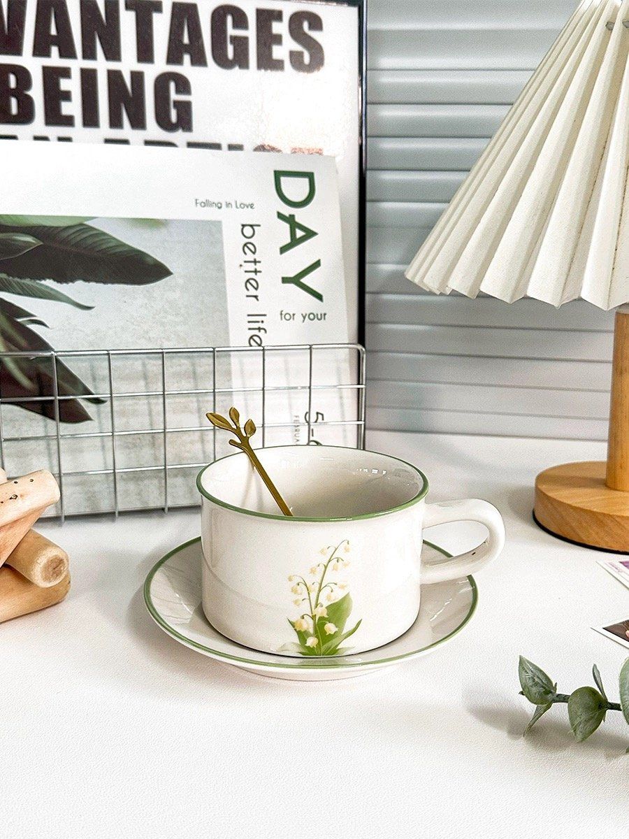  Set Tách Hoa Huệ Của Thung Lũng 