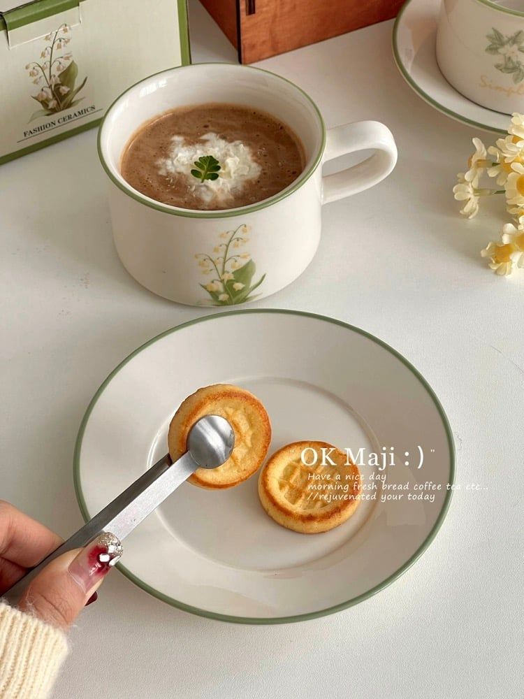  Set Tách Hoa Huệ Của Thung Lũng 