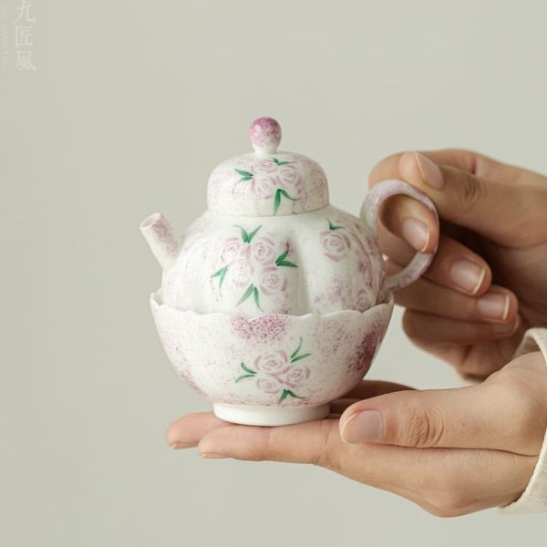  Chén Trà Vẽ Tay Hoa Hồng 