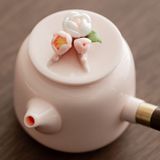  Bộ Ấm Trà Hoa Chạm Nổi 