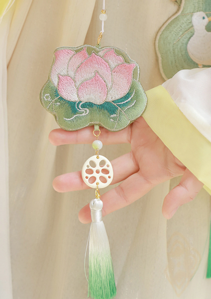  Dây Treo Hoa Sen Hạ Chí 