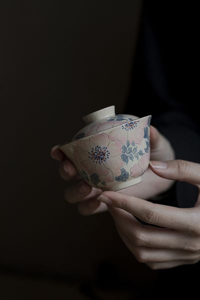  Tách Trà Mẫu Đơn Vẽ Tay 