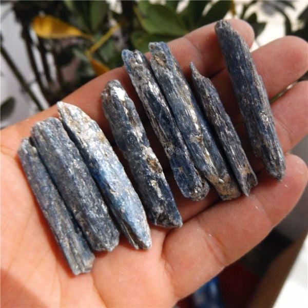  Đá Kyanite 