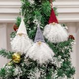  Thần Lùn Râu Treo Cây Thông 