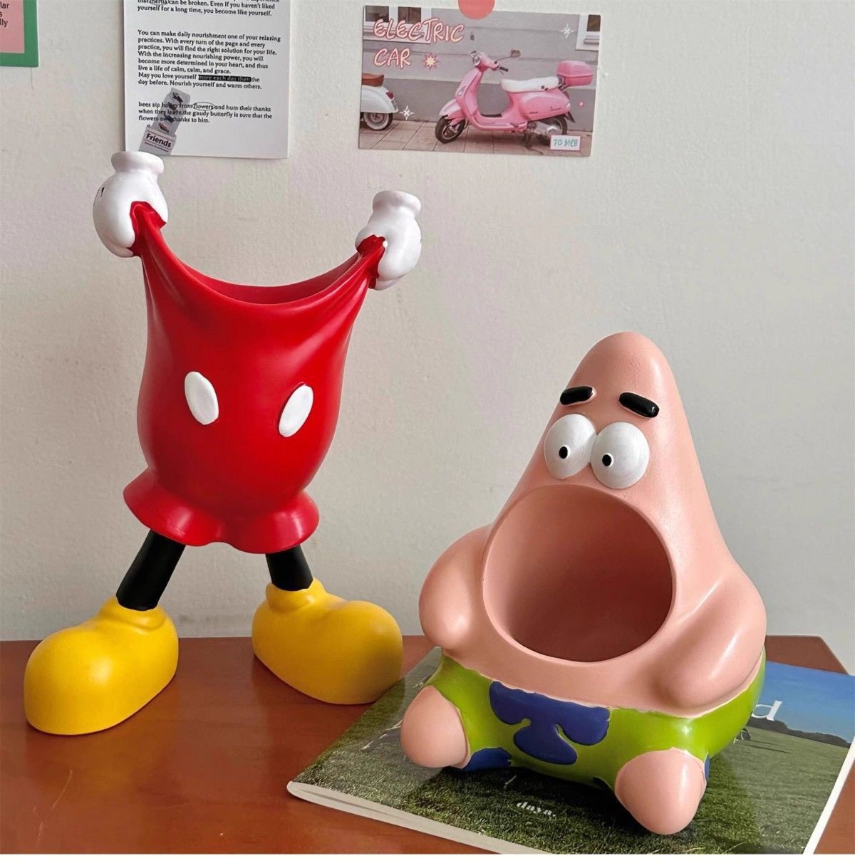  Ống Cắm Bút Mickey 