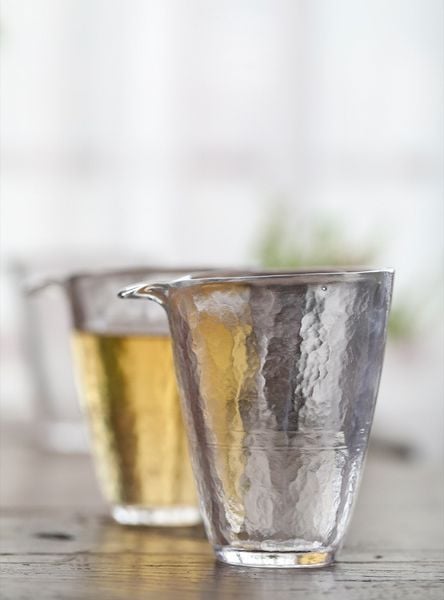  Tống Trà Vân Mờ 