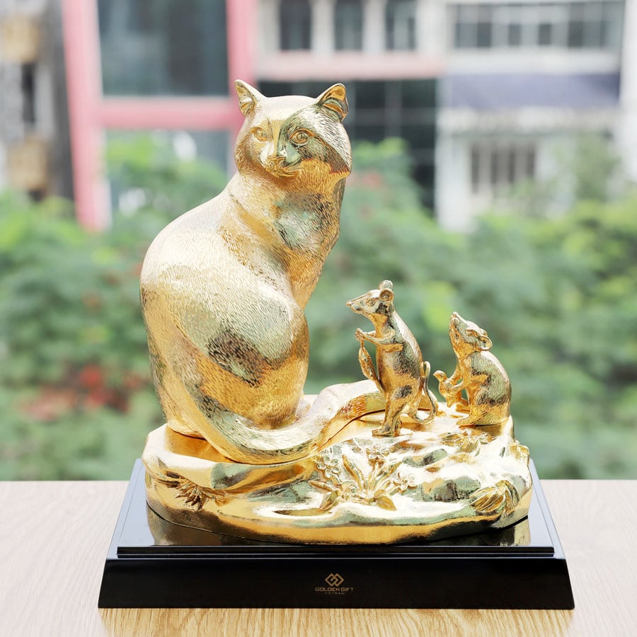 Tượng Mèo phong thủy mạ vàng 24K meo cung tien b768106da3ee429c922495aabfa65c5b