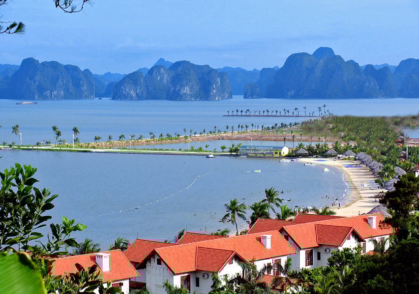 Gợi ý những điểm đến thu hút du lịch bậc nhất của Hạ Long,Quảng Ninh.Đi đâu,ăn gì,chơi gì nếu đến HL,QN.Mua quà lưu niệm du lịch Hòn Trống Mái