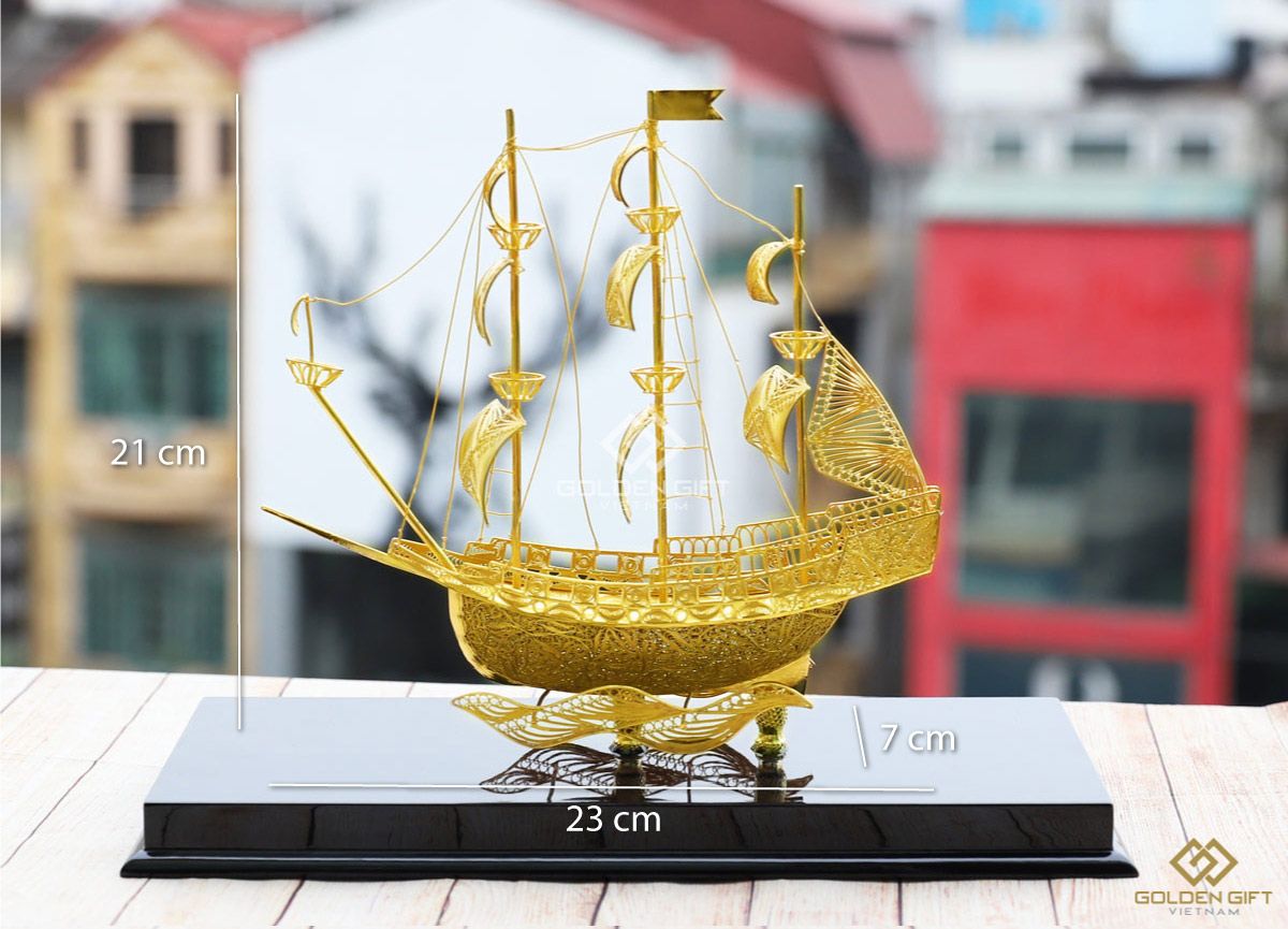 Qùa Tặng Mô Hình Thuyền Buồm Thuận Buồm Xuôi Gió Dát Vàng 24k TB55 cỡ Đại Quà Tặng Đại Việt #48 Qùa Tặng Mô Hình Thuyền Buồm Thuận Buồm Xuôi Gió Dát Vàng 24k TB55 cỡ Đại Quà Tặng Đại Việt