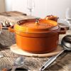 Nồi gang tròn Staub CoCottte cancelle 28 cm màu cam quế