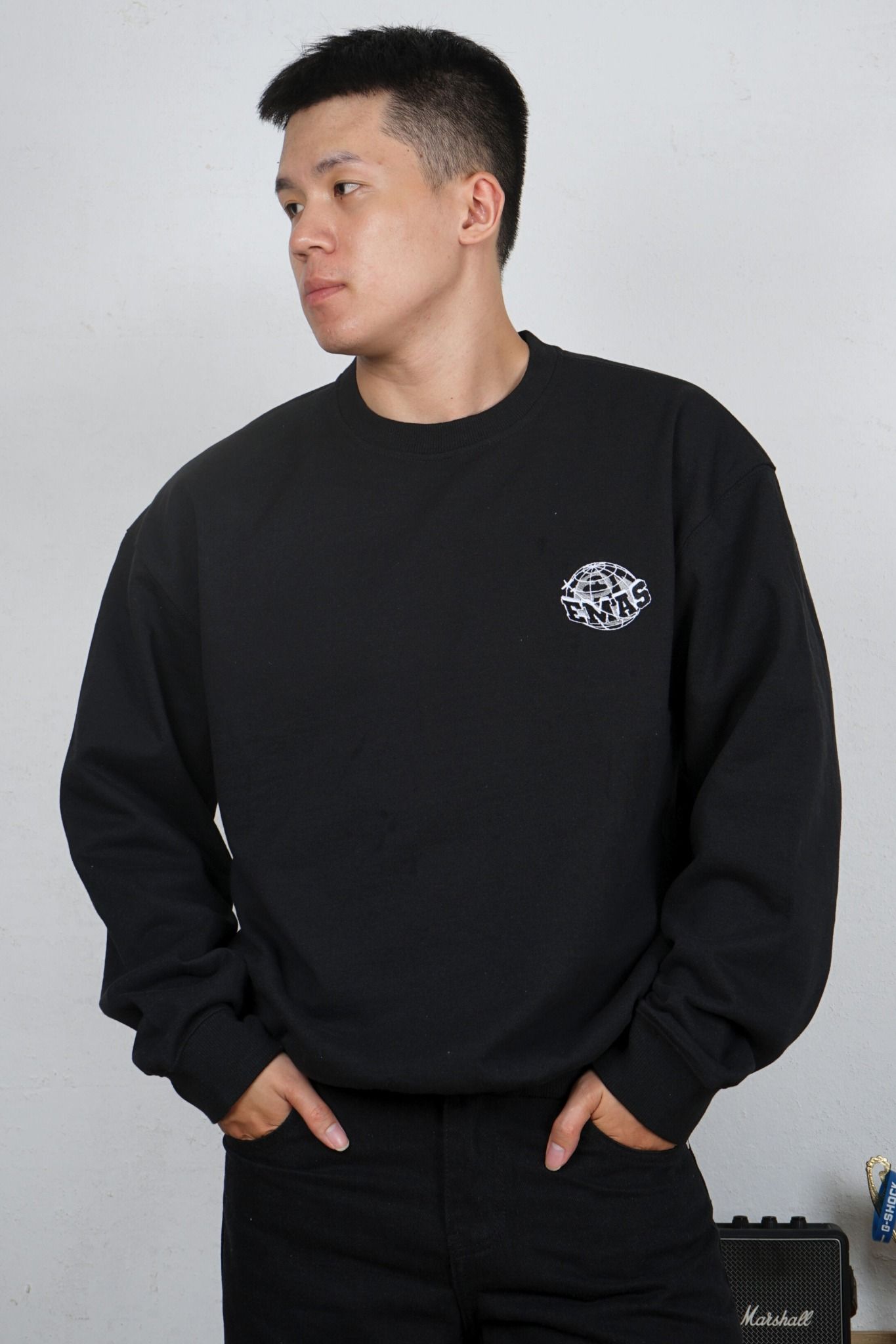  BLACK GLOBE EMAS SWEATSHIRT 
