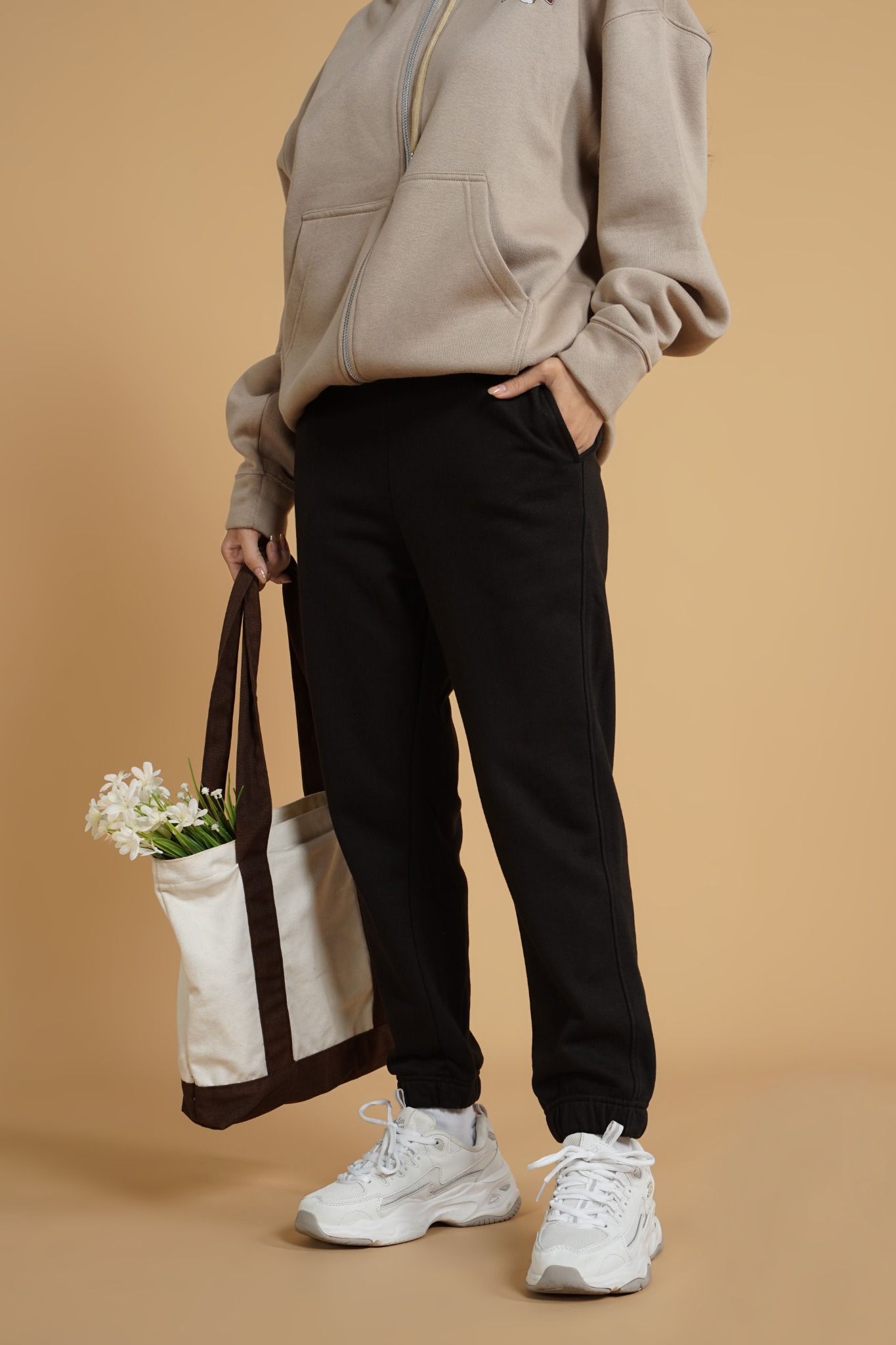  BLACK BASIC SWEATPANT 