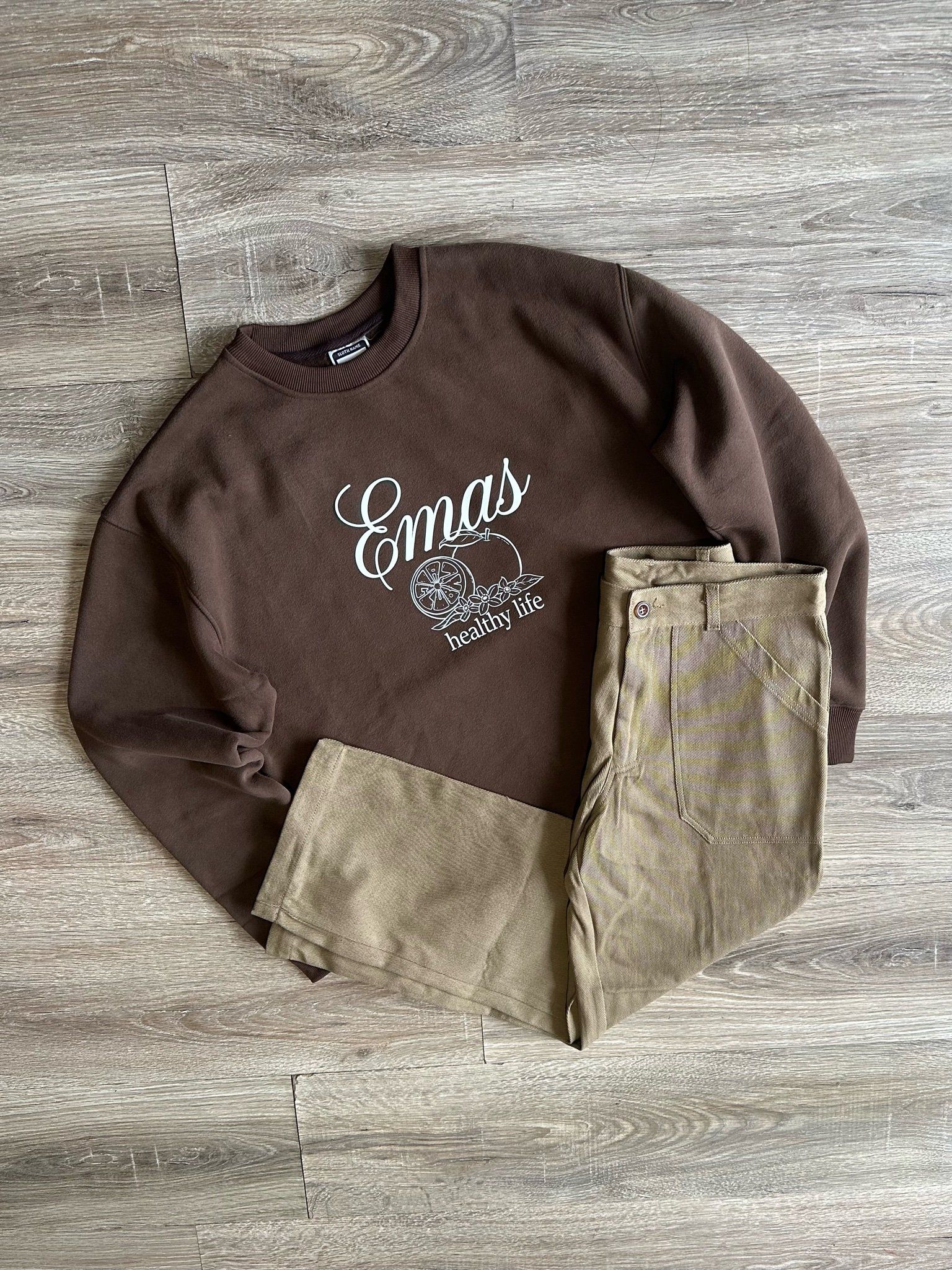  BROWN ORANGE SWEATSHIRT 