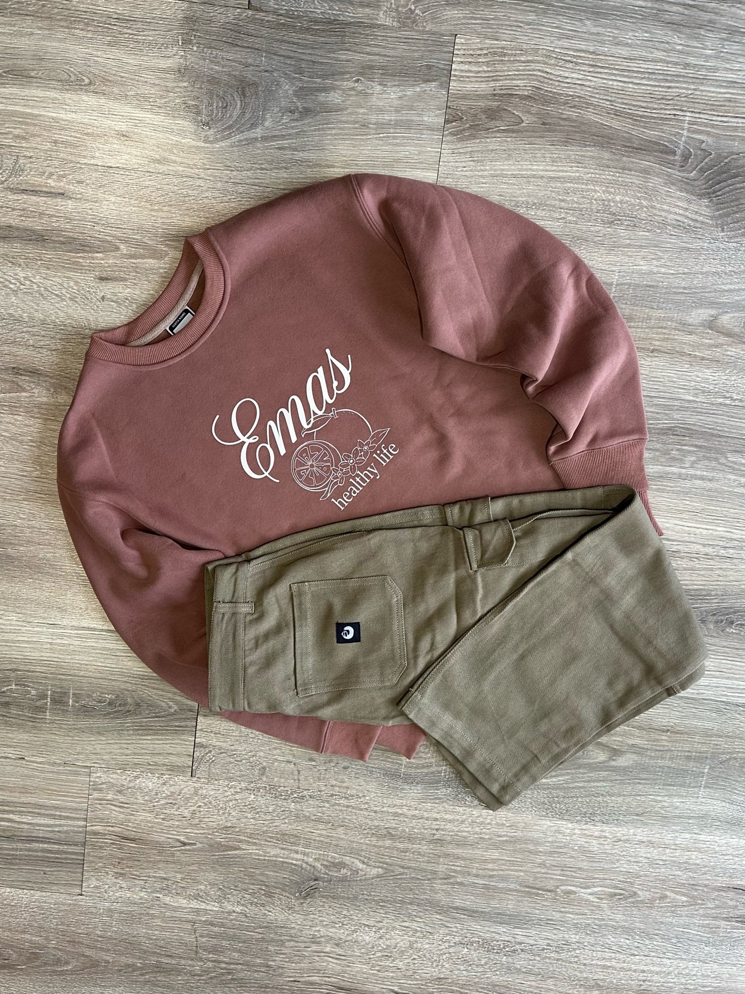  CORAL ORANGE SWEATSHIRT 