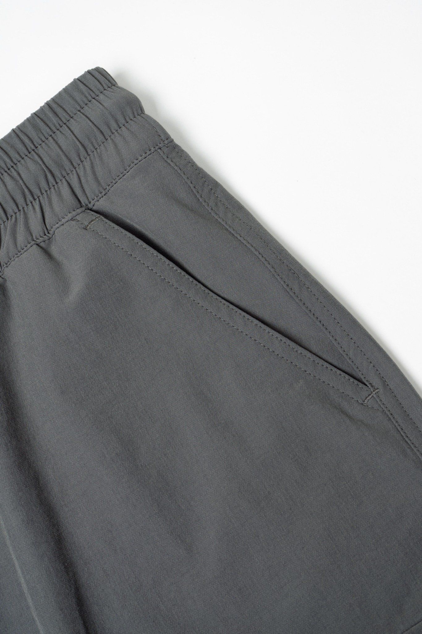  GREY WIND CARGO SHORTS 