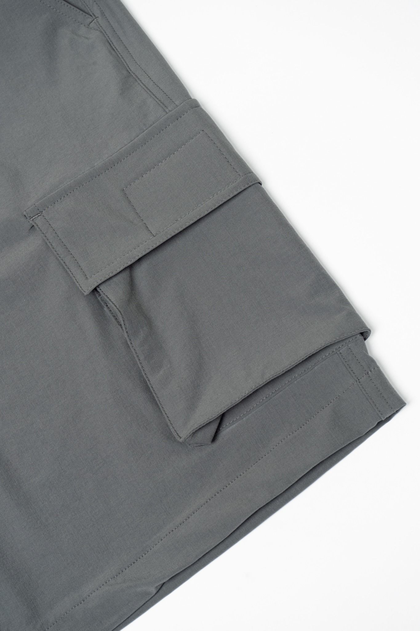  GREY WIND CARGO SHORTS 