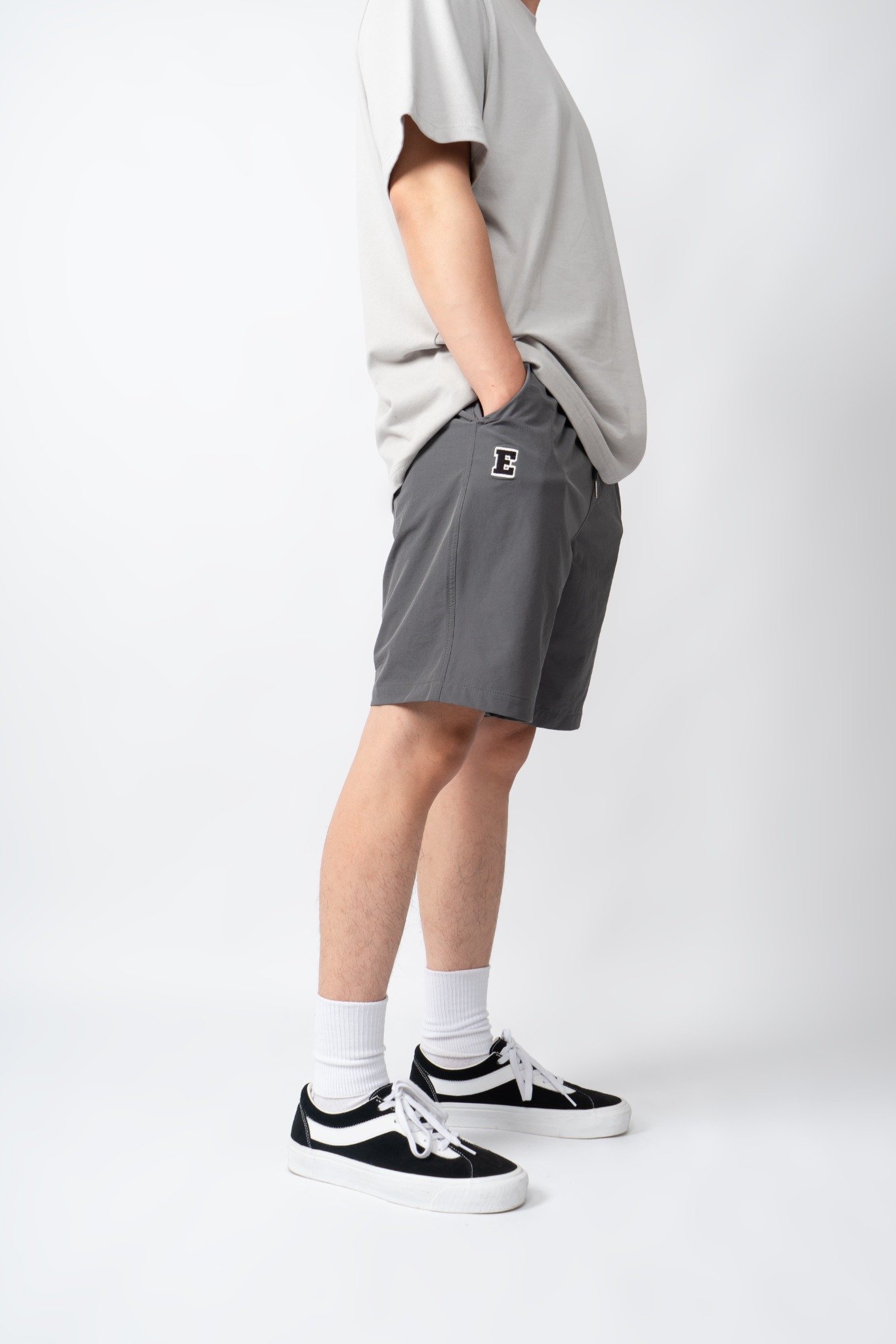  GREY WIND E SHORTS 