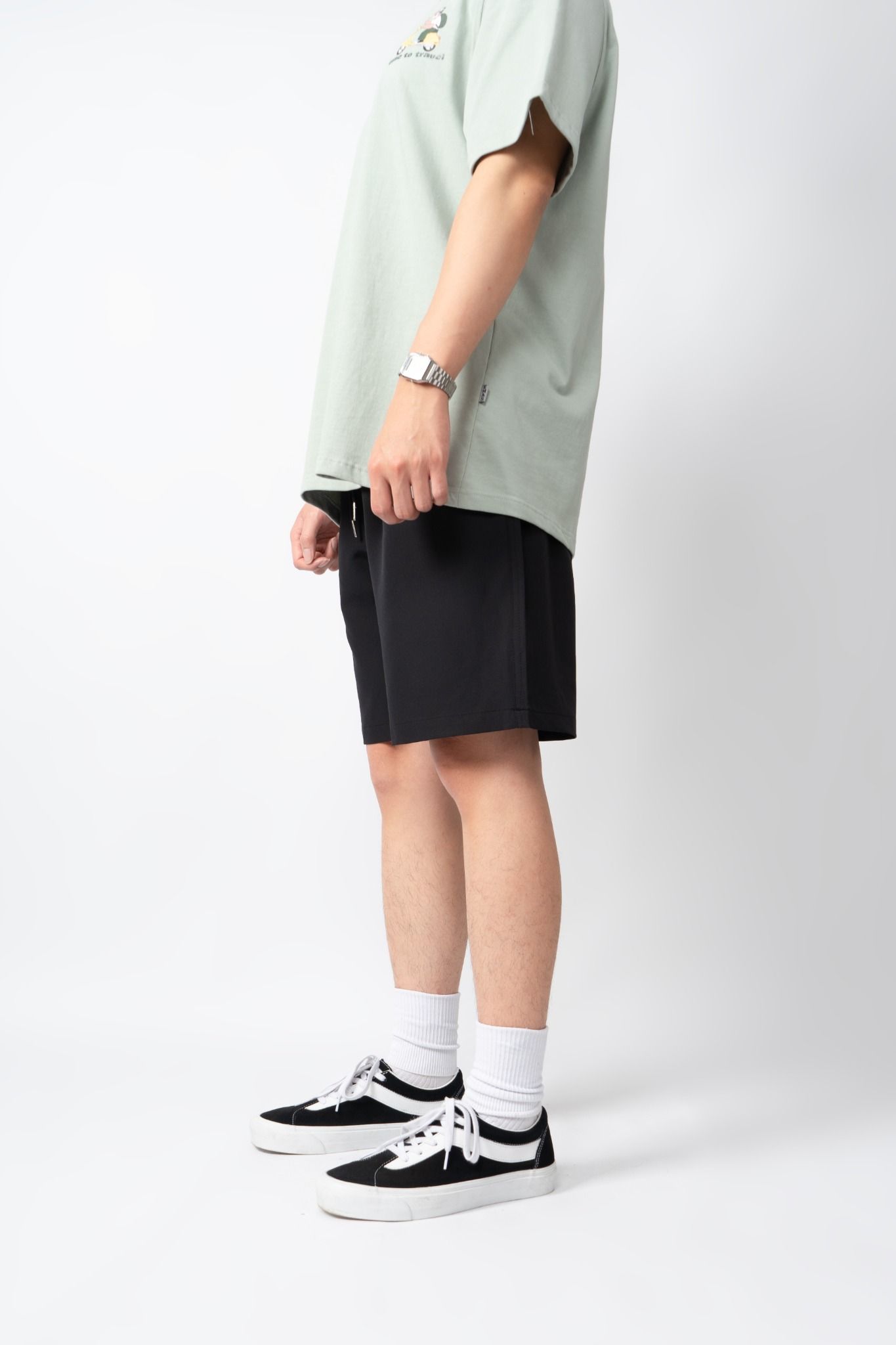  BLACK WIND E SHORTS 
