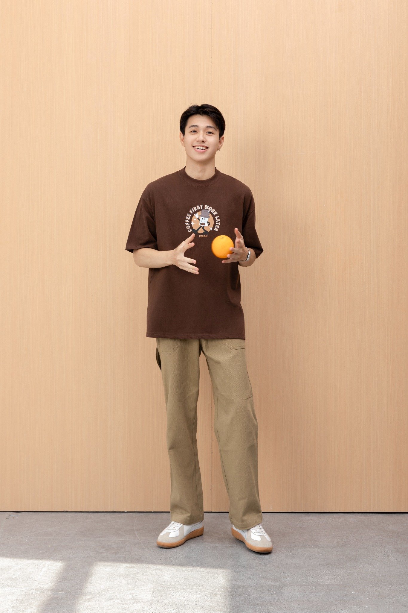  COFFEE BROWN TEE 