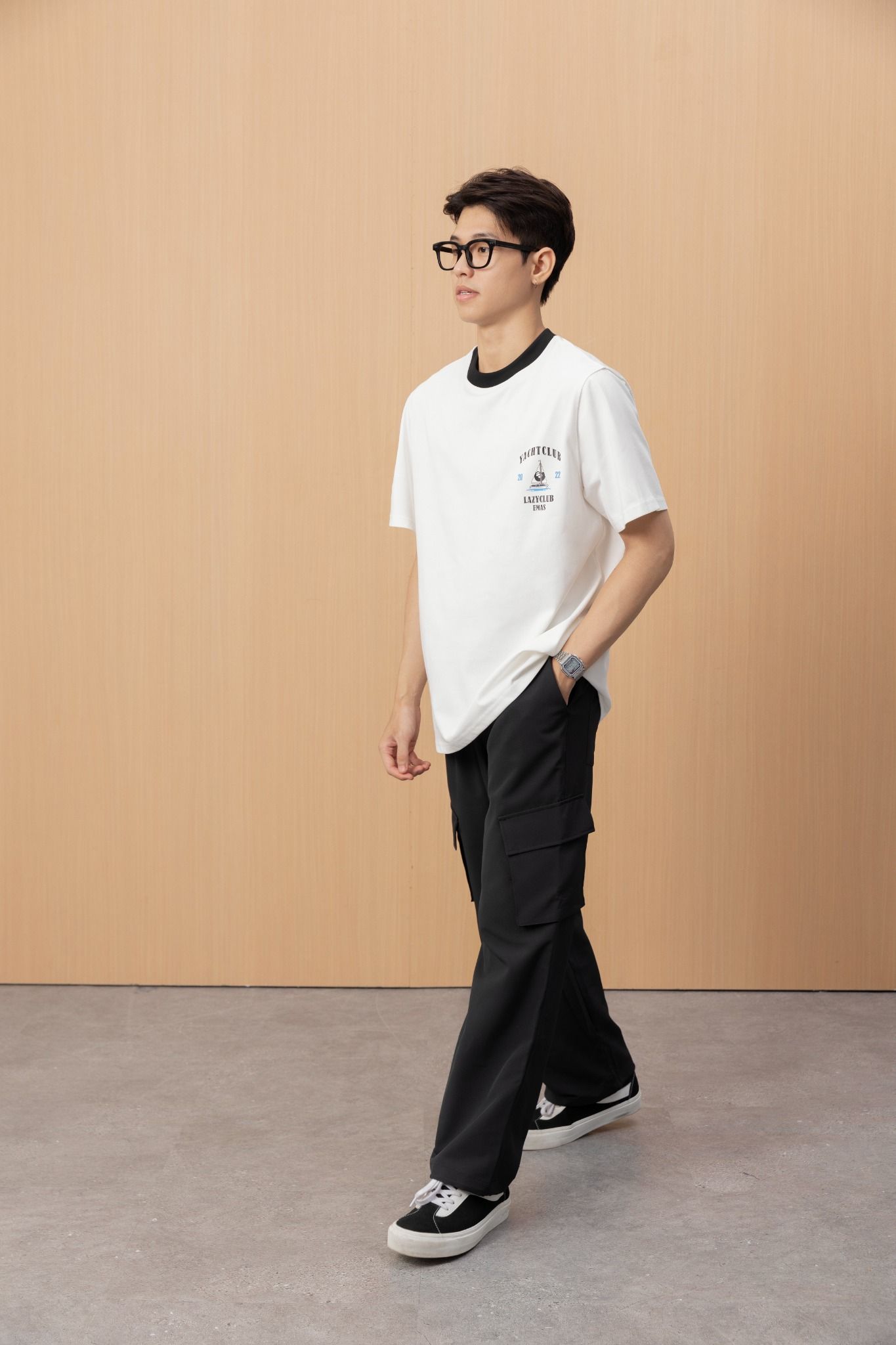 YACHT CLUB BLACK RINGER TEE 