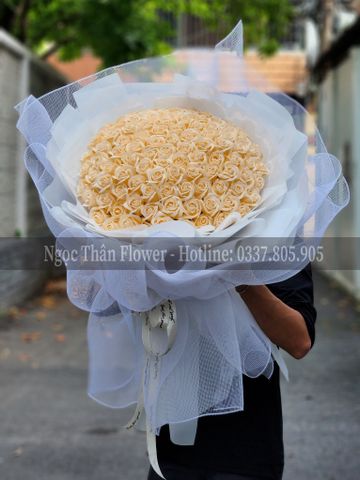 BÓ HOA SÁP 99 BÔNG HỒNG DA