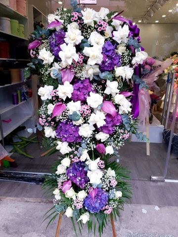 HOA CHIA BUỒN: 008
