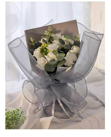 Bó Hoa Sáp 19 Bông Lưới - Trắng