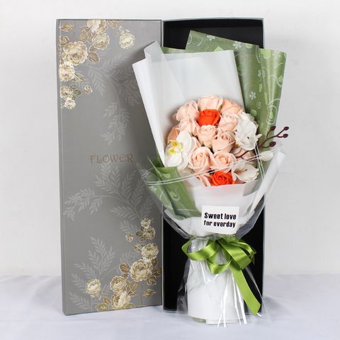 Hộp Hoa Sáp 19 Bông Hồng Da