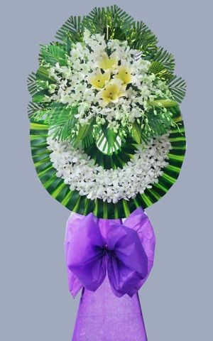 HOA TRẮNG ĐÁM TANG