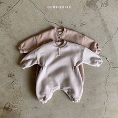 Bodysuit Bebeholic cúc cổ