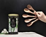  QUÀ TẶNG ẤM THANH TRÀ (TRA ĐẬU ĐEN XANH LÒNG và CAO GỪNG _ DẦU GỪNG XOA BÓP, ẤM CƠ THỂ) 