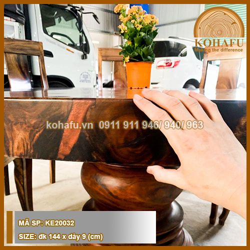 Round Epoxy Table KE20032