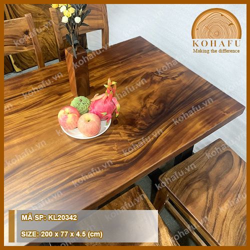 Long Saman Table KL20342