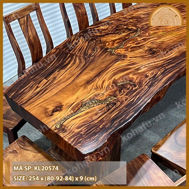 Long Saman Table KL20574