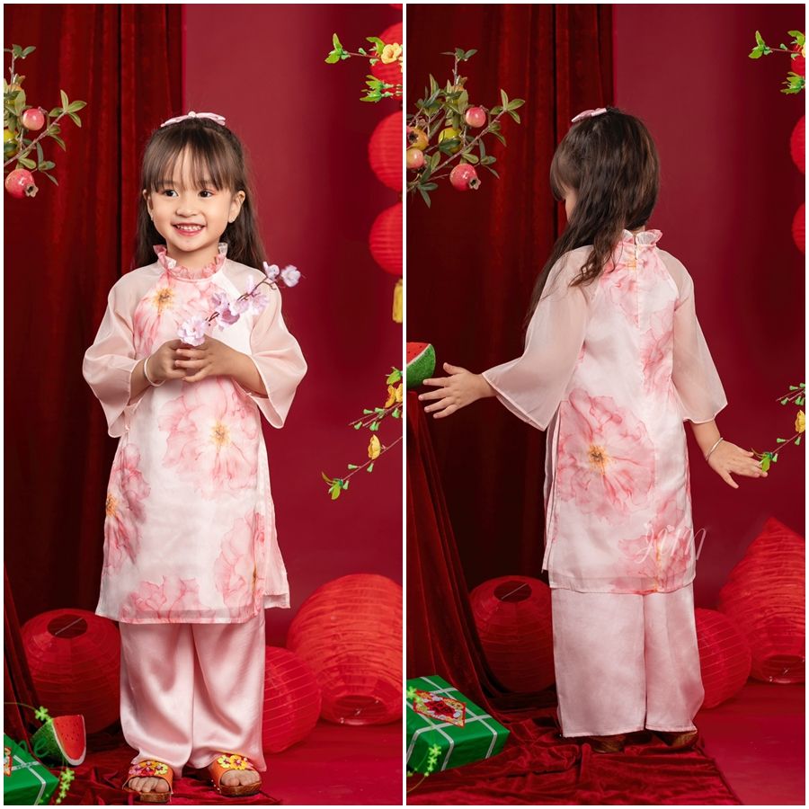 Áo dài cổ bèo hồng