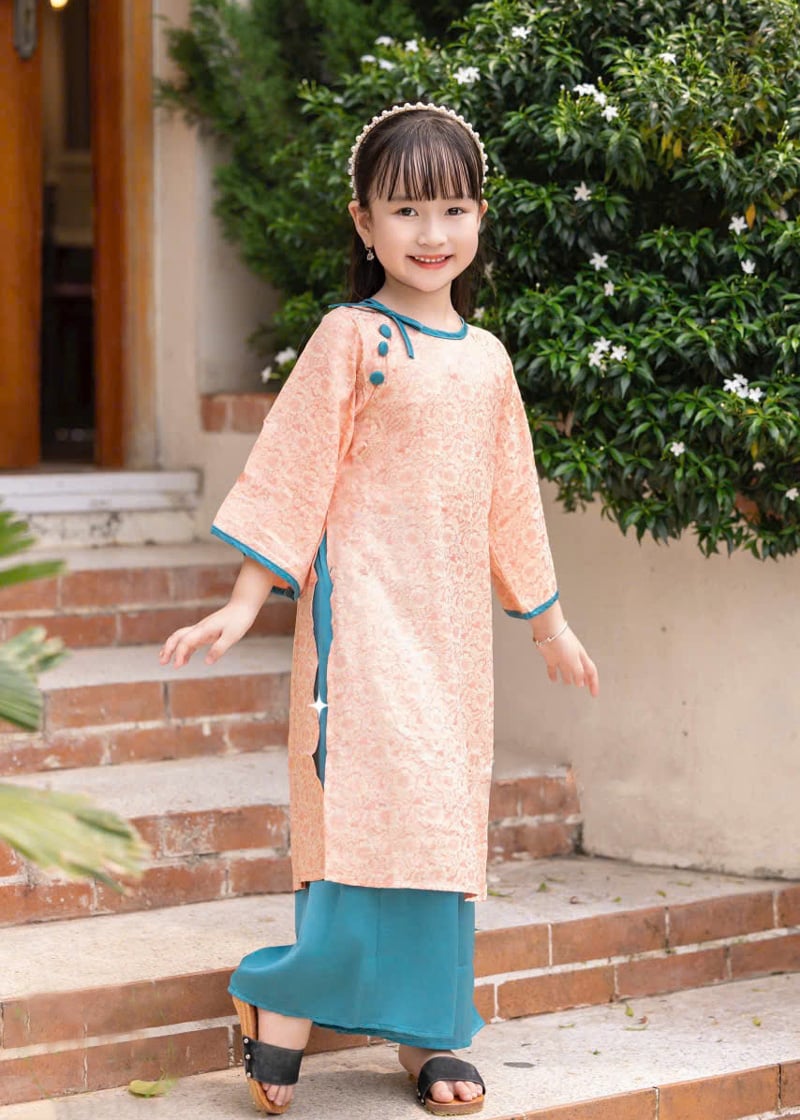 Áo dài bé gái gấm nơ