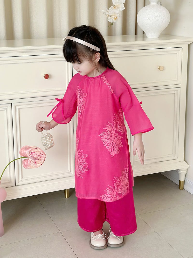 Áo dài bé gái tơ đính nơ